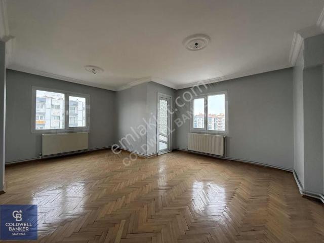 Konak, İzmir içerisinde kiralık mülk