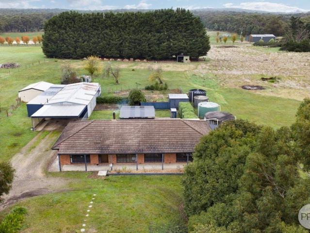 House for sale in Smythes Creek, Victoria