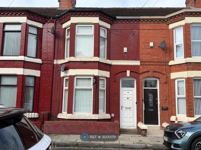 House for rent in Stoneycroft, Calderstones