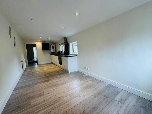 House for rent in Woodford Bridge, Greater London
