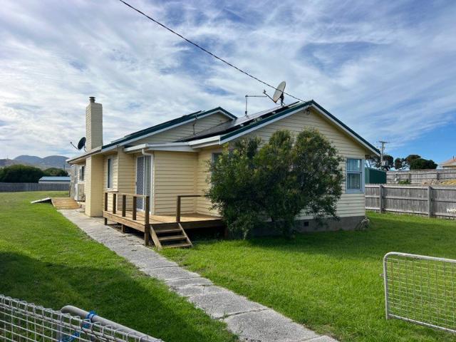 House for sale in Whitemark, Tasmania