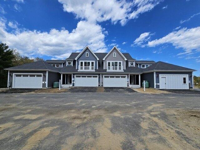 House for sale in Manomet, Massachusetts