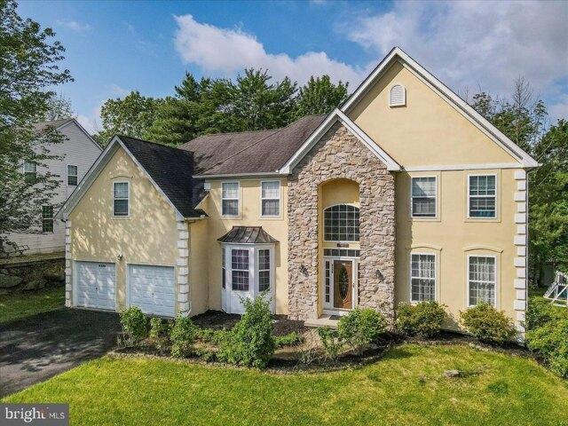House for sale in East Stroudsburg