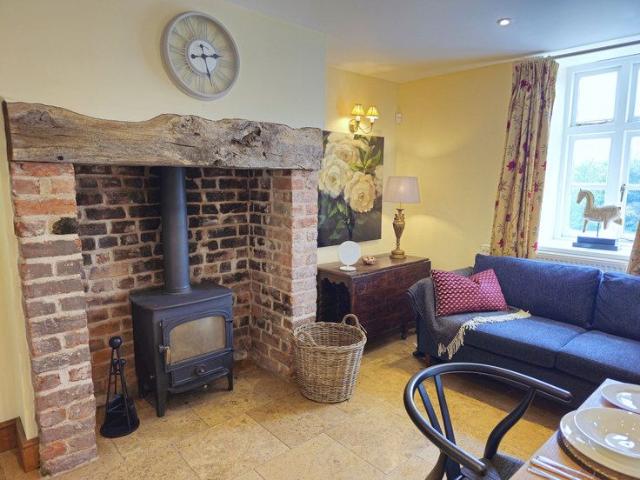 House for rent in Frankwell, Shropshire