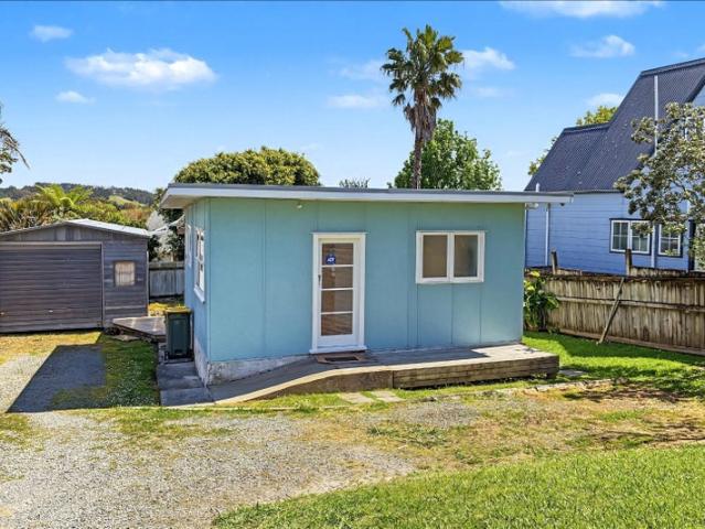 Apartment for rent in Snells Beach, Rodney