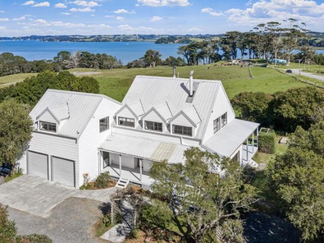 House for rent in Kawau Island