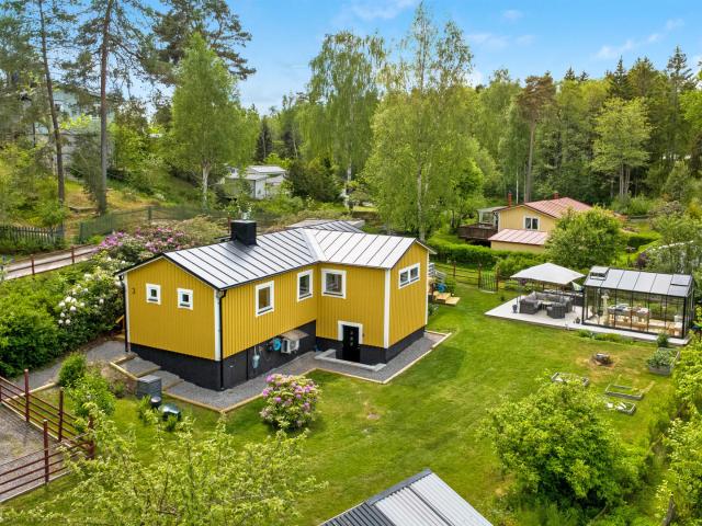 Villa till salu i Haninge