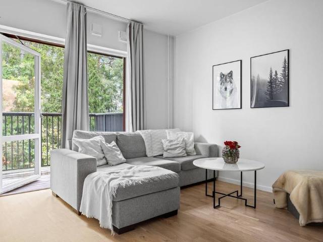 Lägenhet hyra i Hässelby-Vällingby, Stockholm