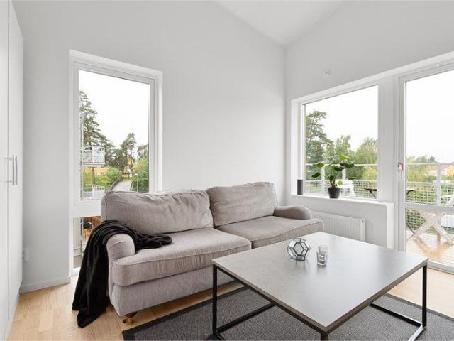 Lägenhet hyra i Hässelby-Vällingby, Stockholm