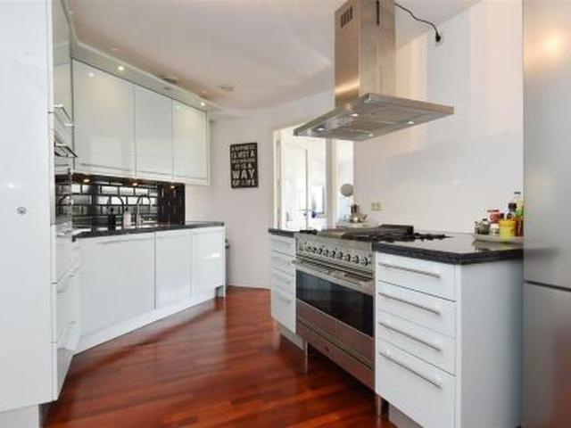 Woning te huur in Den Haag, De Vissen