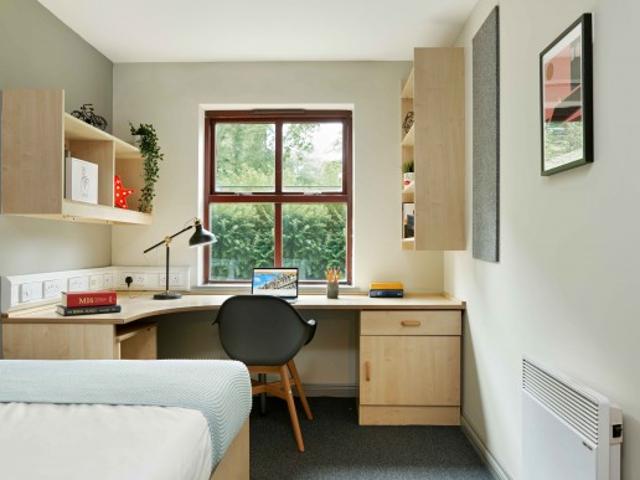Room for rent in Huddersfield, West Yorkshire