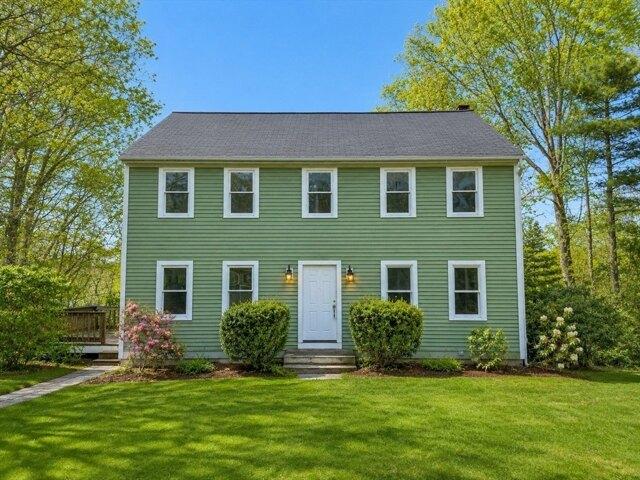 House for sale in Hanson, Massachusetts