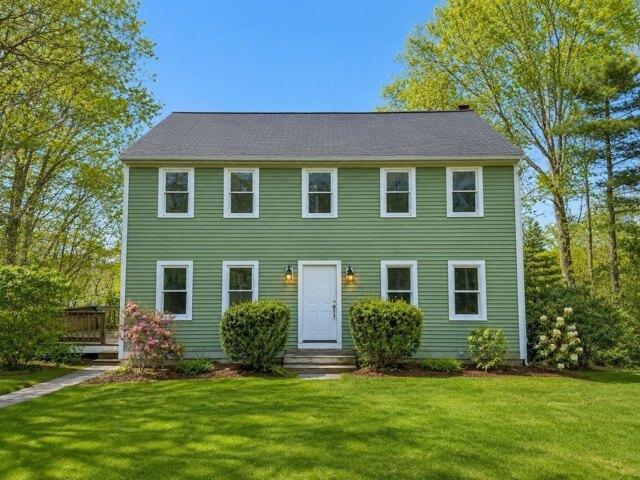 House for sale in Hanson, Massachusetts