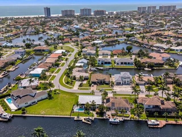 House for sale in Marco Island