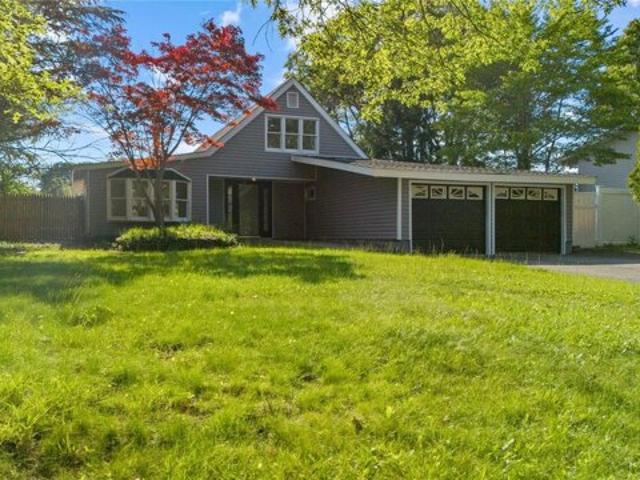 House for sale in Islandia House for sale in Islandia