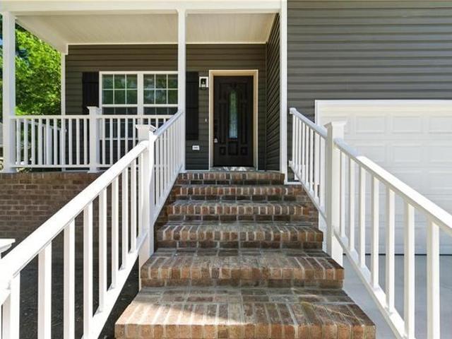 Room for rent in Virginia