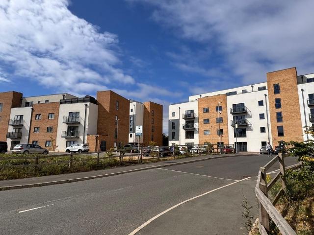 Apartment for rent in Farleygreen, Spring Park