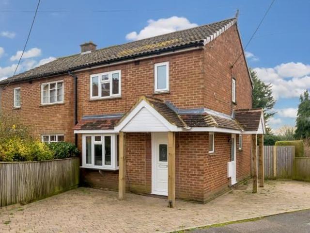 House for rent in Chesham and Villages Community Board, Ashley Green