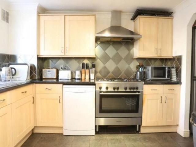 Room for rent in Old Ford, Bow