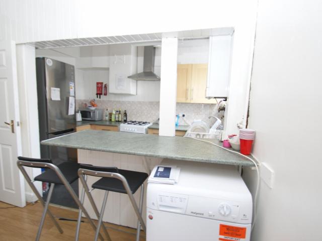 Room for rent in London Borough of Ealing, Greater London