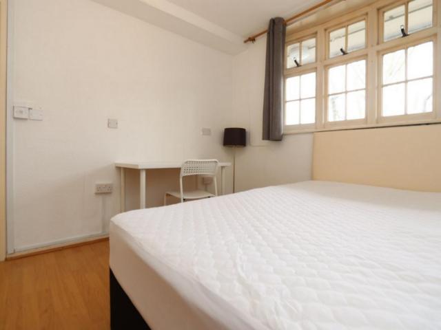 Room for rent in Old Ford, Bow