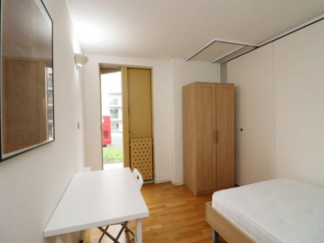 Room for rent in East Greenwich, Greater London