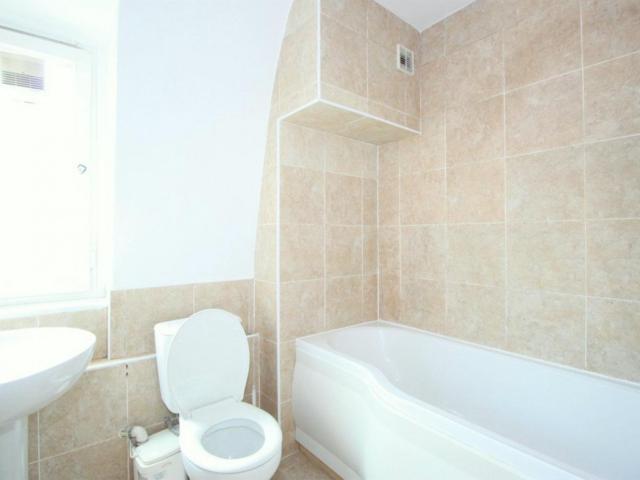 Room for rent in Clapham, Greater London