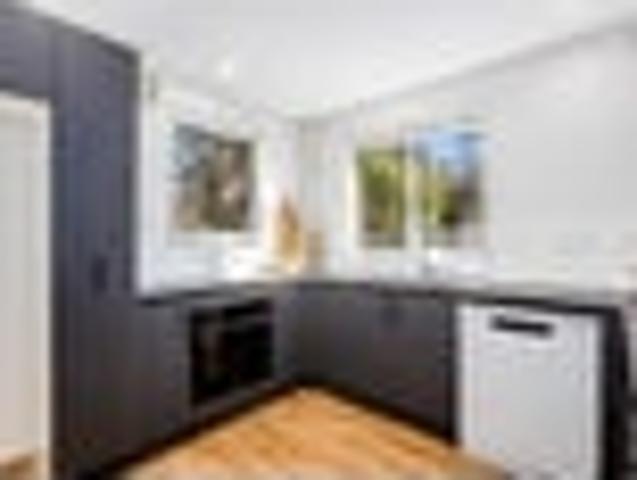 Townhouse for sale in Linden, Wellington
