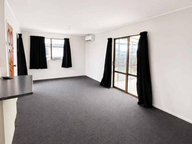 House for rent in Owhata