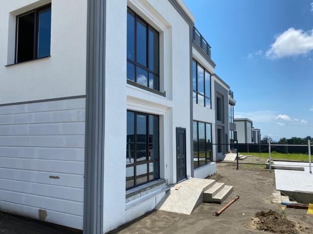 Квартира продажа в Верхневеселое С, Краснодарский Край