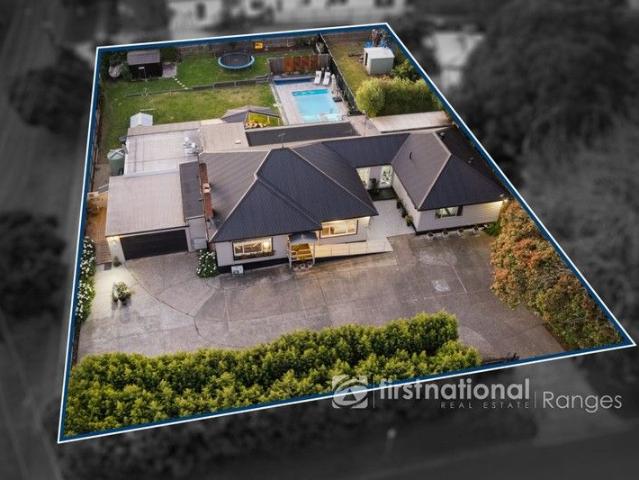 House for sale in Tecoma, Victoria