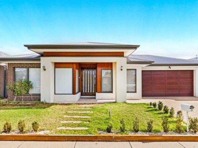 House for rent in Maddingley, Victoria