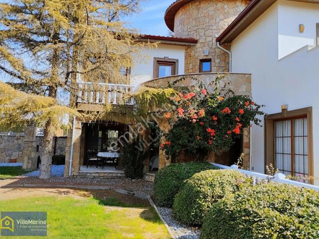 Kuşadasi, Aydin içerisinde satılık Villa
