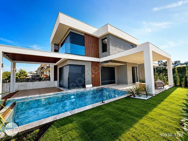 Kuşadasi, Aydin içerisinde satılık Villa