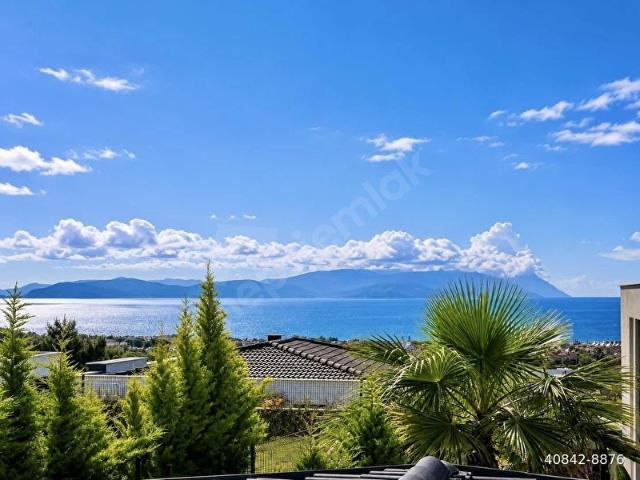 Kuşadasi, Aydin içerisinde satılık Villa