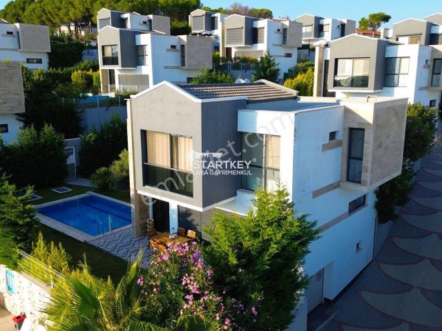 Kuşadasi, Aydin içerisinde satılık Villa