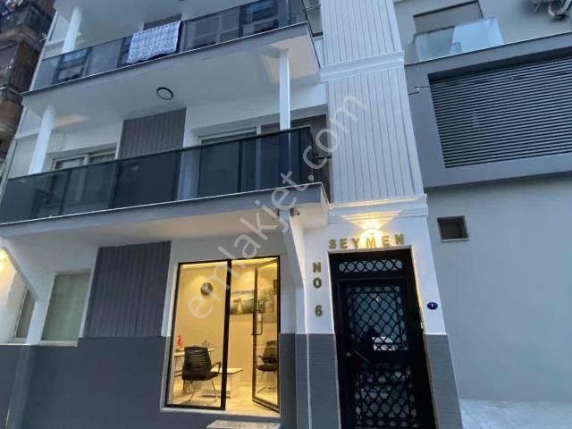 Bayrakli, İzmir içerisinde kiralık mülk