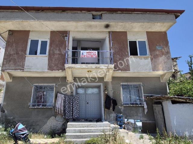 İscehisar, Afyonkarahisar içerisinde satılık Villa