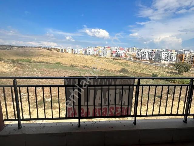 Söğütlü, Çukurova içerisinde kiralık mülk
