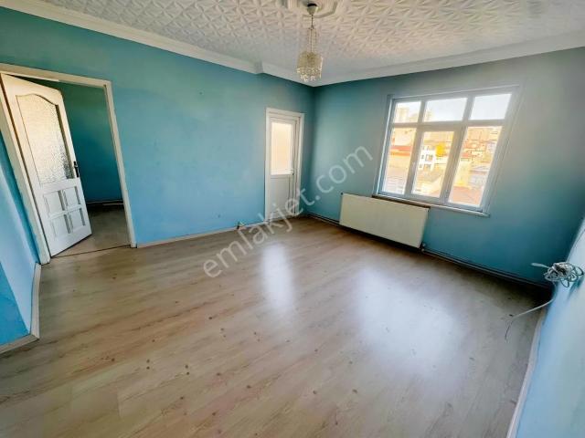 Söğütlü Çeşme Mahallesi, Küçükçekmece içerisinde kiralık mülk