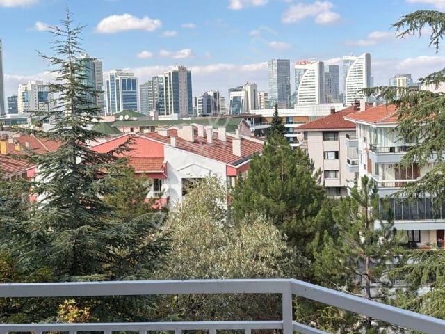 Ankara, Çankaya içerisinde satılık mülk