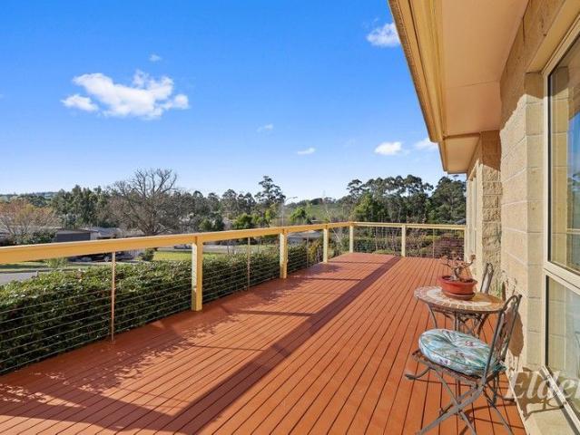 House for sale in Drouin