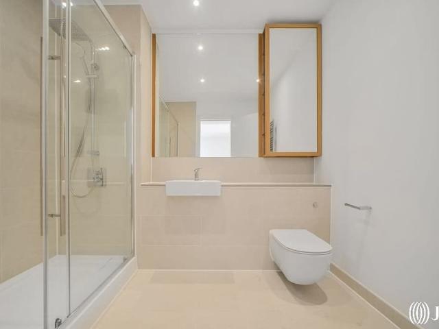 House for rent in Stratford, London