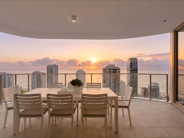 Apartment for sale in Main Beach, Gold Coast City