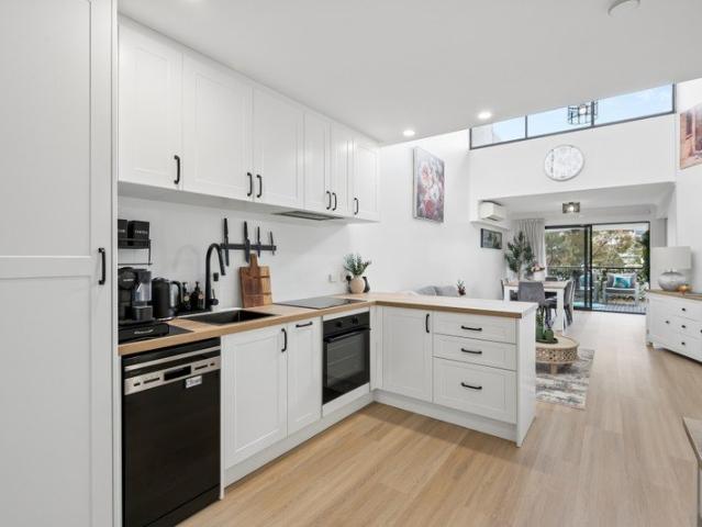 Apartment for sale in Cockburn, Western Australia