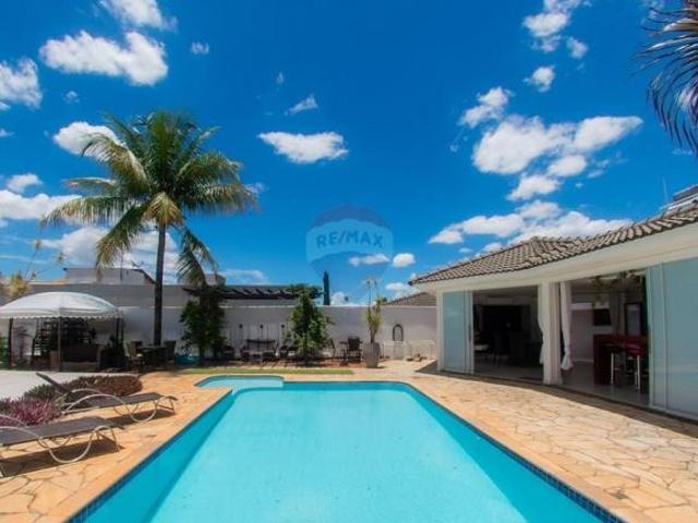 Casa venda em Região Geográfica Imediata do Distrito Federal, Região Integrada de Desenvolvimento do Distrito Federal e Entorno