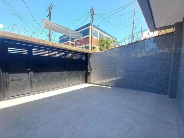 Casa venda em Santos