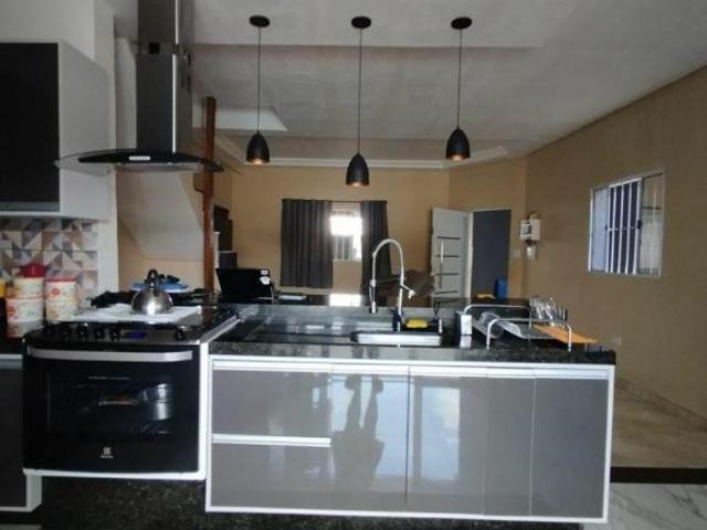 Casa venda em Região Imediata de São José dos Campos, Região Metropolitana do Vale do Paraíba e Litoral Norte