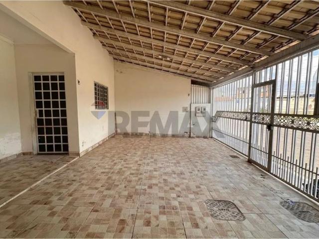 Casa aluguel em QR 206, Samambaia