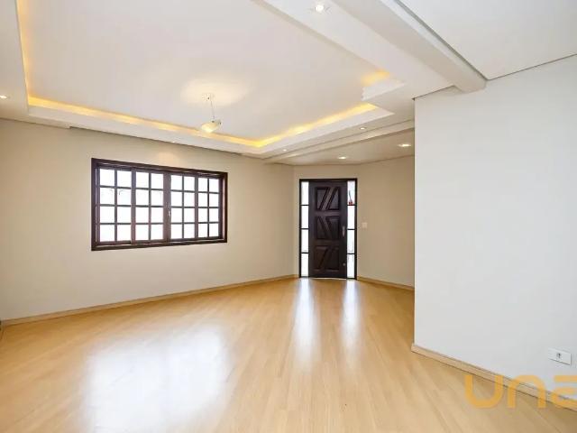 Casa aluguel em Novo Mundo, Curitiba